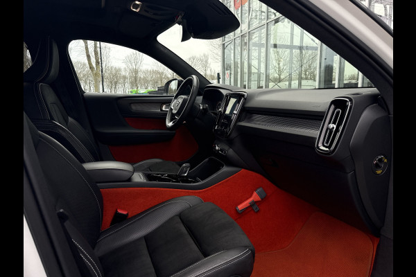 Volvo XC40 1.5 T3 R-Design | NL-auto | BTW | Pano | Parel lak | Stoelverw.