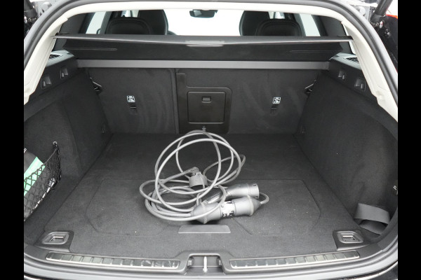 Volvo V60 T6 AWD Core Bright LONG RANGE Plug In Hybrid 350pk Dealer O.H. PHEV | Adaptive Cruise | 360 Camera | Voorstoelen & Stuur Verwarmd | Apple Carplay | Keyless | Navigatie | Virtual | DAB |