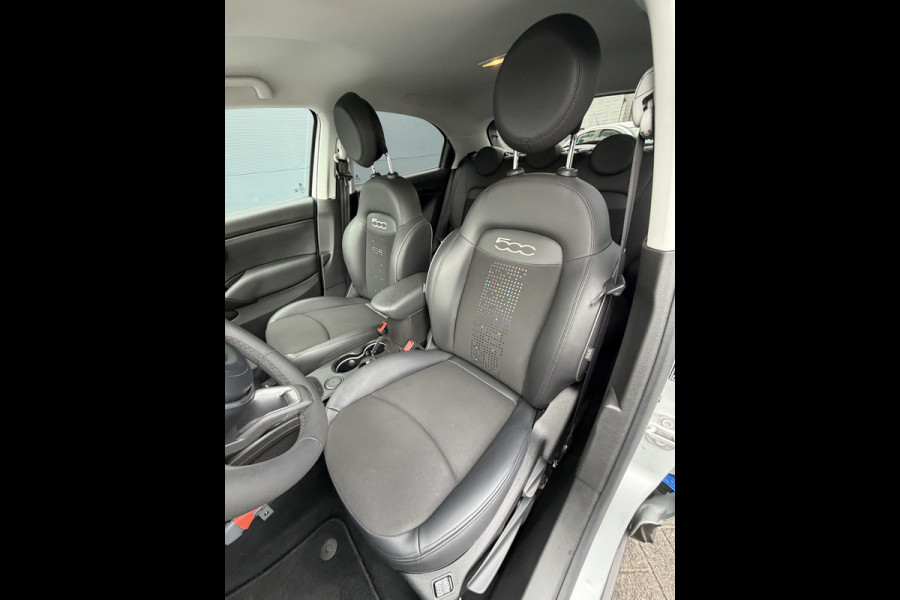Fiat 500X 150pk Hey Google (Camera - Keyless Entry - Navigatie - Automatische Airco - LED - Parkeersensoren V+A - Two Tone)
