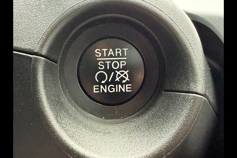 Fiat 500X 150pk Hey Google (Camera - Keyless Entry - Navigatie - Automatische Airco - LED - Parkeersensoren V+A - Two Tone)