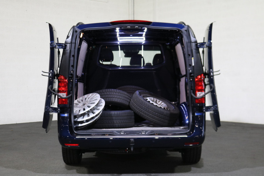 Mercedes-Benz Vito 119 CDI Automaat Led Distronic Navigatie