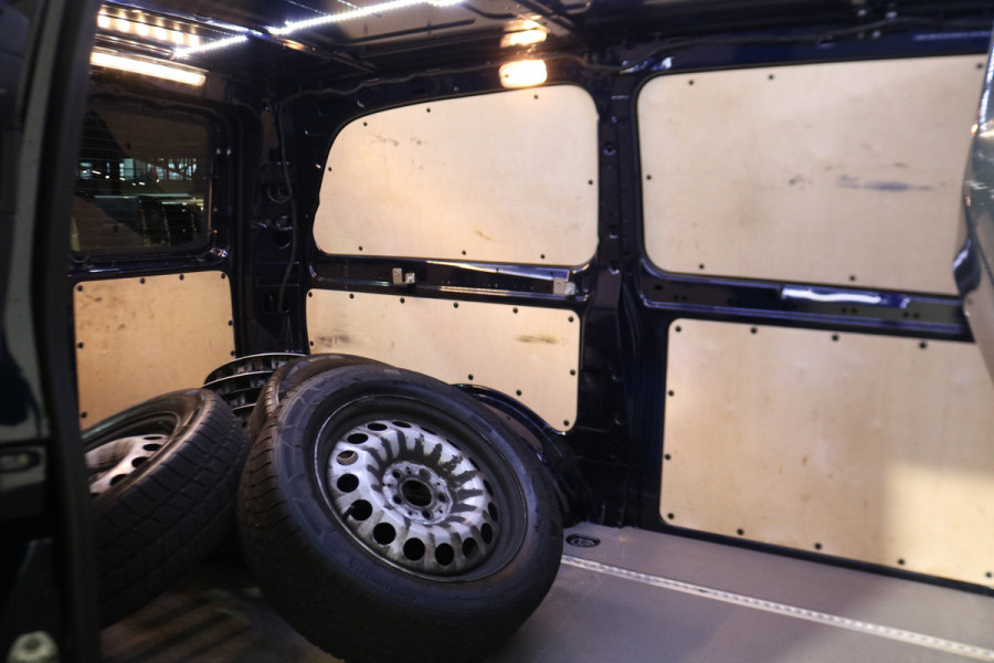 Mercedes-Benz Vito 119 CDI Automaat Led Distronic Navigatie