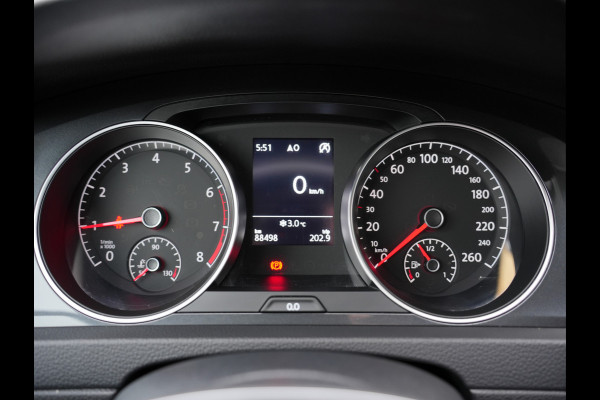 Volkswagen Golf 1.0 TSI Comfortline Business | Adaptive Cruise | Stoelverwarming | Android/Apple Carplay