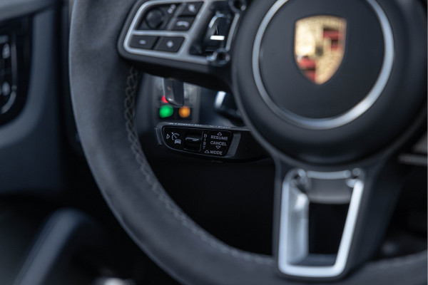 Porsche Cayenne Coupé 4.0 Turbo S E-Hybrid Keramisch Akrapovic PPF Innodrive Lightweight Pack