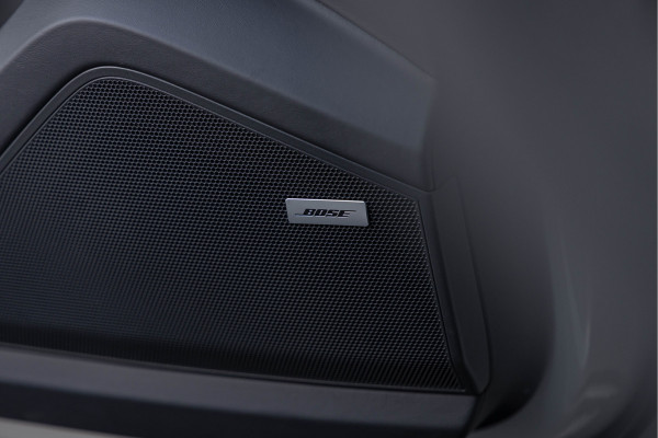 Porsche Cayenne Coupé 4.0 Turbo S E-Hybrid Keramisch Akrapovic PPF Innodrive Lightweight Pack