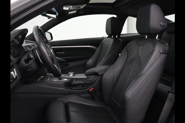BMW 4 Serie Coupé 418i M Sport | Schuifdak | Leder | Stoelverwarming | 20'' | Sportstoelen | Full LED | Navigatie | Parkeerhulp | Climate control | Cruise control | 74.200km NAP