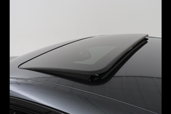 BMW 4 Serie Coupé 418i M Sport | Schuifdak | Leder | Stoelverwarming | 20'' | Sportstoelen | Full LED | Navigatie | Parkeerhulp | Climate control | Cruise control | 74.200km NAP