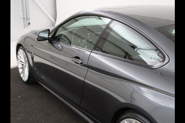 BMW 4 Serie Coupé 418i M Sport | Schuifdak | Leder | Stoelverwarming | 20'' | Sportstoelen | Full LED | Navigatie | Parkeerhulp | Climate control | Cruise control | 74.200km NAP