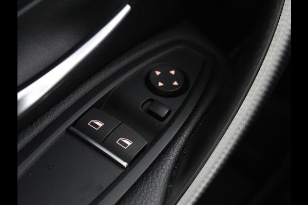 BMW 4 Serie Coupé 418i M Sport | Schuifdak | Leder | Stoelverwarming | 20'' | Sportstoelen | Full LED | Navigatie | Parkeerhulp | Climate control | Cruise control | 74.200km NAP