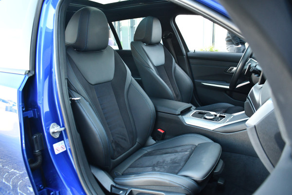 BMW 3 Serie Touring 330e M-Sport Pano ACC Trekhaak HiFi 19inch