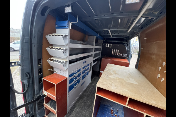 Renault Master T35 2.3 dCi 135 L2H2 Inrichting/Nieuwstaat!