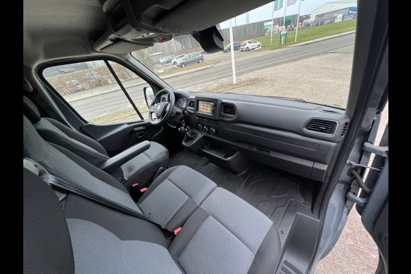 Renault Master T35 2.3 dCi 135 L2H2 Inrichting/Nieuwstaat!
