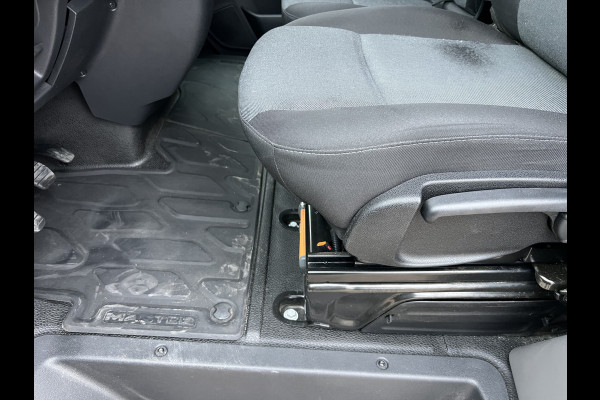 Renault Master T35 2.3 dCi 135 L2H2 Inrichting/Nieuwstaat!