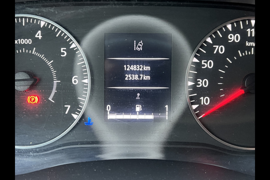 Renault Master T35 2.3 dCi 135 L2H2 Inrichting/Nieuwstaat!