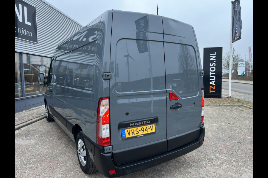 Renault Master T35 2.3 dCi 135 L2H2 Inrichting/Nieuwstaat!