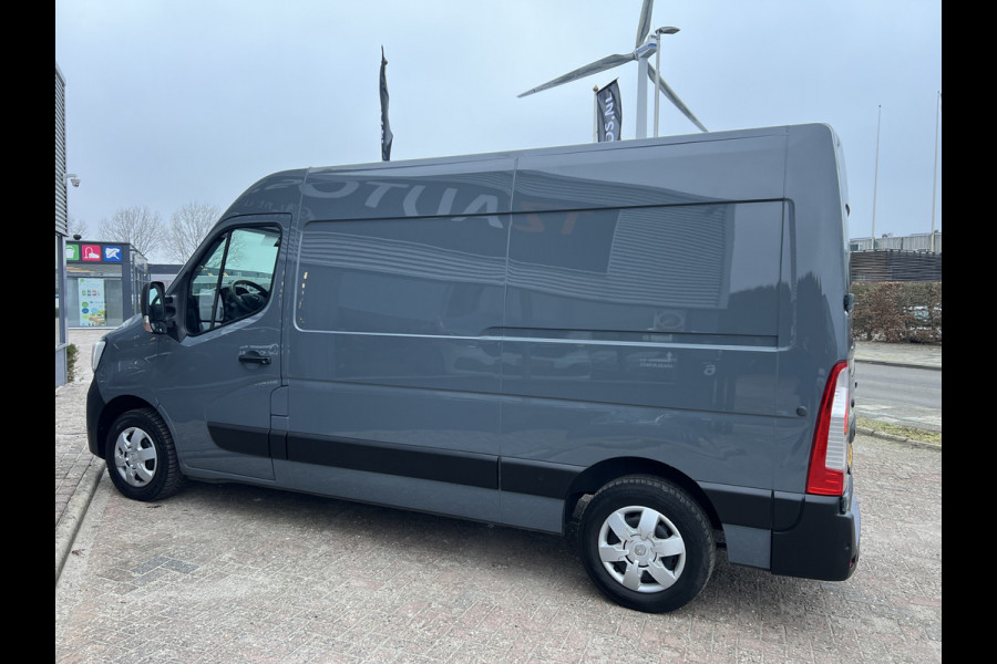 Renault Master T35 2.3 dCi 135 L2H2 Inrichting/Nieuwstaat!