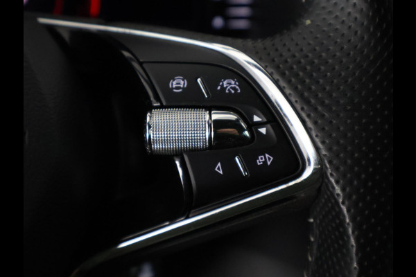 Škoda Karoq 1.5 TSI ACT Sportline Business Automaat | Navigatie | 1e eigenaar | Trekhaak |