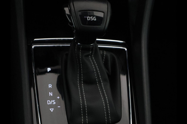 Škoda Karoq 1.5 TSI ACT Sportline Business Automaat | Navigatie | 1e eigenaar | Trekhaak |