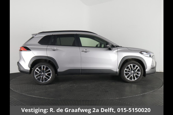 Toyota Corolla Cross Hybrid 140 Dynamic | Stuur-/ & Stoelverwarming | Parkeersensoren | Dodehoek detectie | Elektrische kofferbak