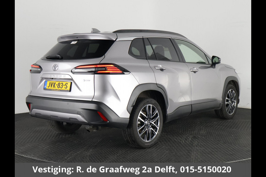 Toyota Corolla Cross Hybrid 140 Dynamic | Stuur-/ & Stoelverwarming | Parkeersensoren | Dodehoek detectie | Elektrische kofferbak
