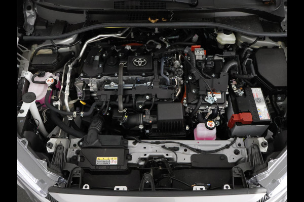 Toyota Corolla Cross Hybrid 140 Dynamic | Stuur-/ & Stoelverwarming | Parkeersensoren | Dodehoek detectie | Elektrische kofferbak