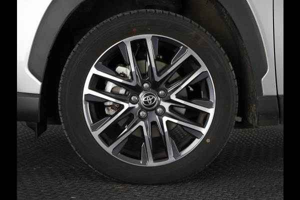 Toyota Corolla Cross Hybrid 140 Dynamic | Stuur-/ & Stoelverwarming | Parkeersensoren | Dodehoek detectie | Elektrische kofferbak