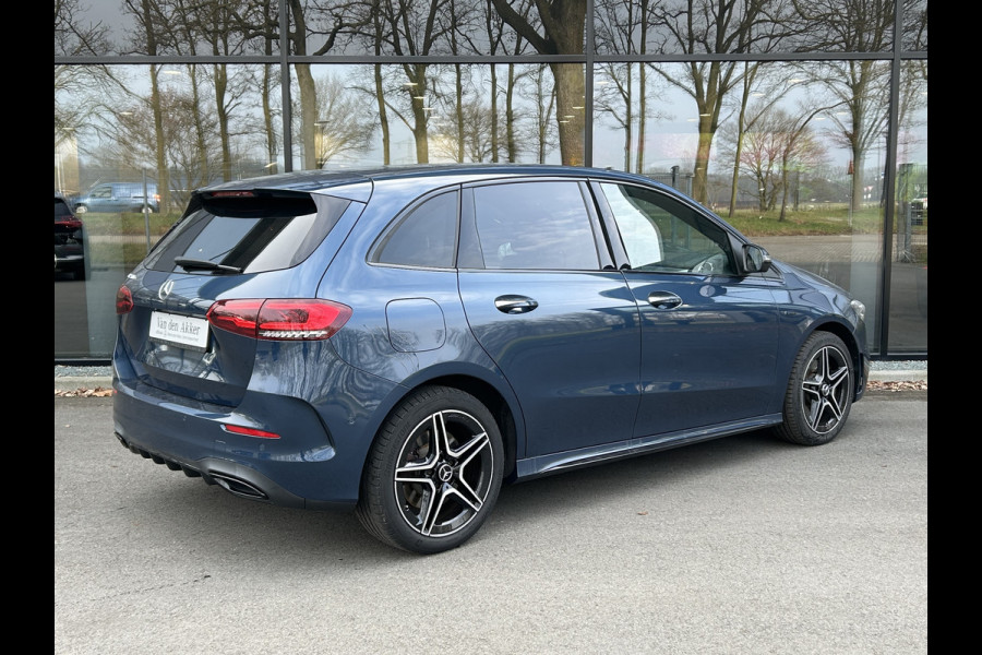 Mercedes-Benz B-Klasse 250e AMG // Distronic // 360 Camera // Memory // Burmester // Headup // Keyless // MultiBeam LED // Augmented Reality