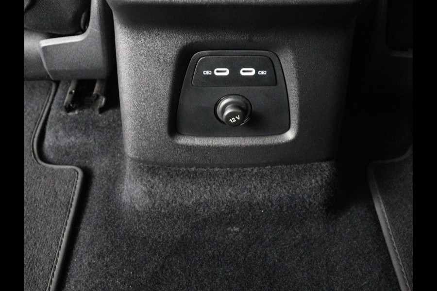 Audi Q4 e-tron 35 Launch edition Advanced Plus 55 kWh | Panoramadak | Stoelverwarming | Adaptive cruise | Matrix LED | Warmtepomp | Navigatie | Carplay | Sportstoelen