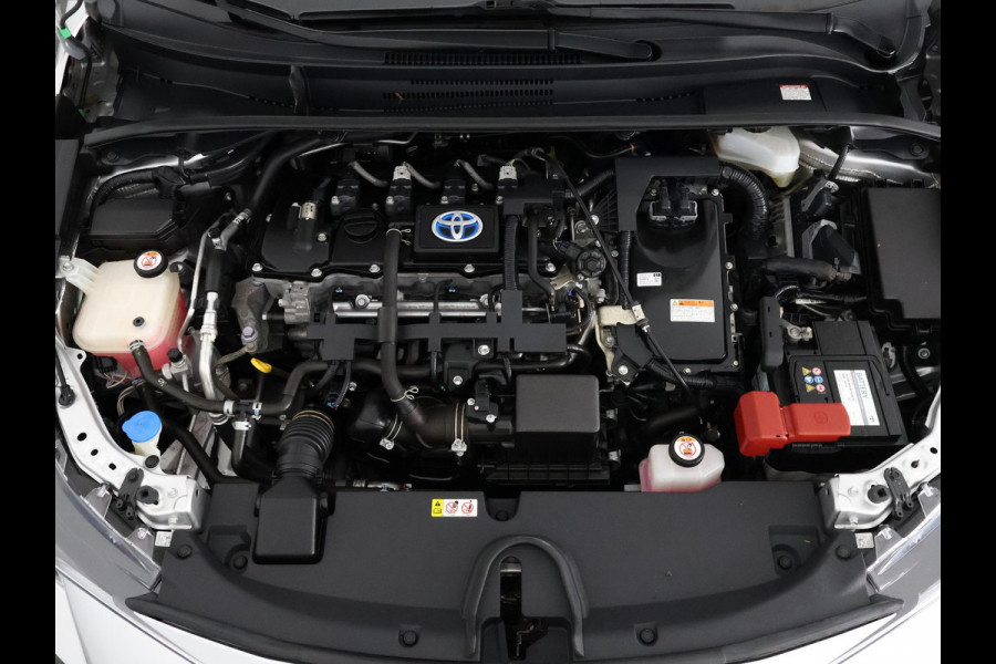 Toyota Corolla Touring Sports 1.8 Hybrid First Edition | Apple Carplay & AndroidAUTO | 1e eigenaar | Camera |