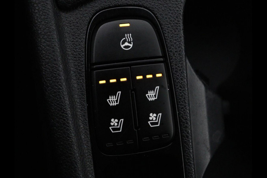 Kia Niro 1.6 GDi Hybrid ExecutiveLine | Schuifdak | Stoelventilatie | Leder | Trekhaak | JBL Sound | Camera | Carplay | Adaptive cruise