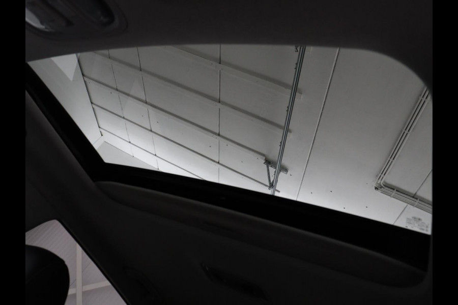 Kia Niro 1.6 GDi Hybrid ExecutiveLine | Schuifdak | Stoelventilatie | Leder | Trekhaak | JBL Sound | Camera | Carplay | Adaptive cruise