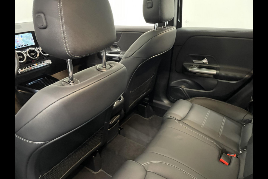 Mercedes-Benz GLA 250 e AMG Line PHEV Automaat | Panorama dak | 360 Camera | Adaptieve Led | Leder Interieur | elektrische Achterklep | Carplay/Android Auto | Navigatie