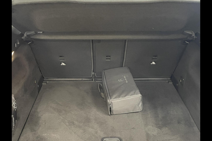 Mercedes-Benz GLA 250 e AMG Line PHEV Automaat | Panorama dak | 360 Camera | Adaptieve Led | Leder Interieur | elektrische Achterklep | Carplay/Android Auto | Navigatie