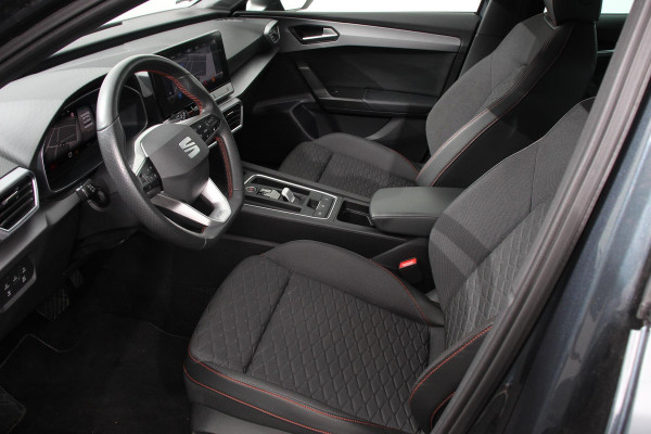 Seat Leon ST 1.5 TSI 150pk Automaat ST FR Navigatie Adaptive Cruise Control Lane Assist Stoel/Stuurverwarming Keyless Go