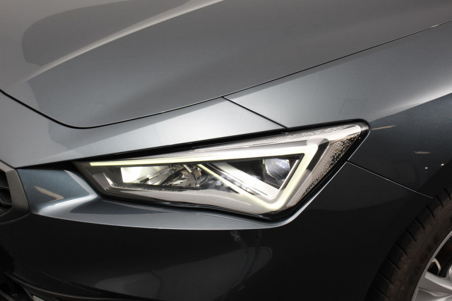 Seat Leon ST 1.5 TSI 150pk Automaat ST FR Navigatie Adaptive Cruise Control Lane Assist Stoel/Stuurverwarming Keyless Go