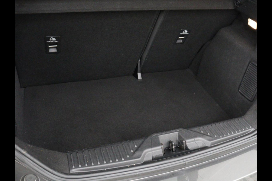 Ford Fiesta 1.0 EcoBoost ST-Line X | Adaptive cruise | Camera | Carplay | Navigatie | B&O Sound | Climate control | Bluetooth | Side Assist | Parkeerhulp