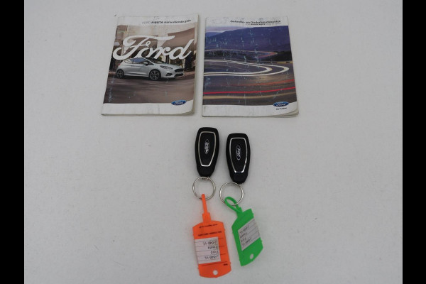 Ford Fiesta 1.0 EcoBoost ST-Line X | Adaptive cruise | Camera | Carplay | Navigatie | B&O Sound | Climate control | Bluetooth | Side Assist | Parkeerhulp