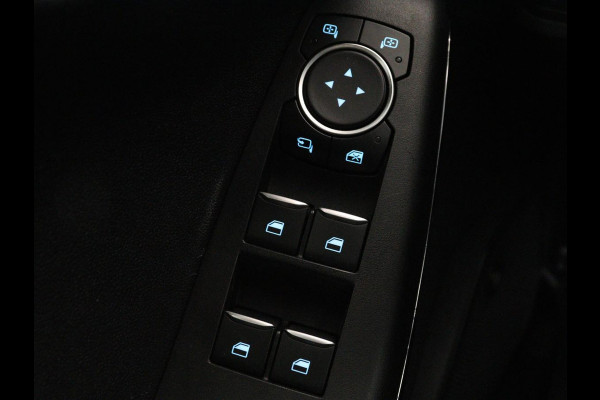 Ford Fiesta 1.0 EcoBoost ST-Line X | Adaptive cruise | Camera | Carplay | Navigatie | B&O Sound | Climate control | Bluetooth | Side Assist | Parkeerhulp