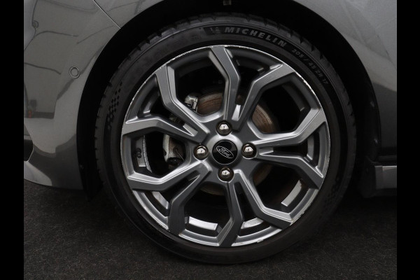 Ford Fiesta 1.0 EcoBoost ST-Line X | Adaptive cruise | Camera | Carplay | Navigatie | B&O Sound | Climate control | Bluetooth | Side Assist | Parkeerhulp