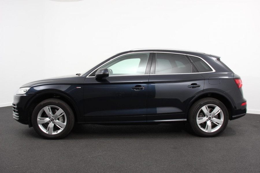 Audi Q5 50 TFSI e quattro Pro Line S-Line Plugin Hybrid | Navigatie | Climate Control | Led | Parkeer sensoren V+A | Stoelverwarming | Virtual Cockpit | Extra Getint Glas