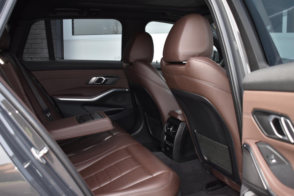 BMW 3 Serie Touring 330e Plugin Hybrid 292PK Aut. M-Sport | Panodak | Dravitgrau Individual | Trekhaak | Leder | Incl. garantie