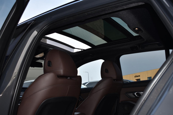 BMW 3 Serie Touring 330e Plugin Hybrid 292PK Aut. M-Sport | Panodak | Dravitgrau Individual | Trekhaak | Leder | Incl. garantie