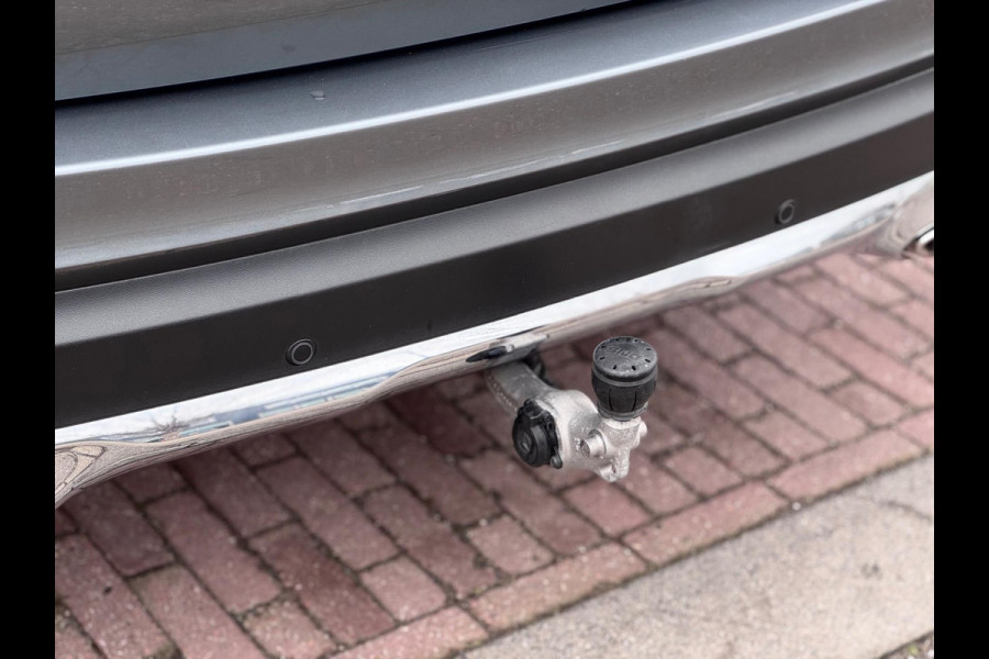 Mercedes-Benz GLC 250 4MATIC Premium Plus Pano/360/Navi