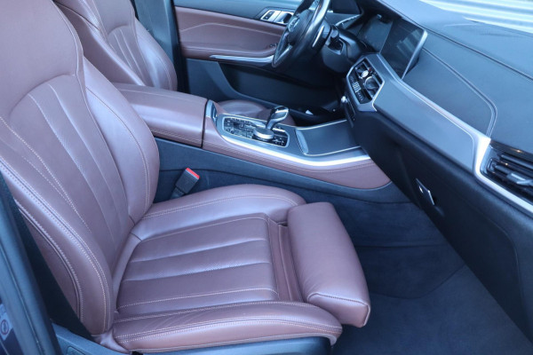 BMW X5 BMW X5 XDrive45e High Executive | M-Pakket | Pano | HUD | VOL!