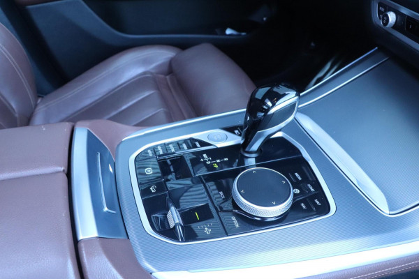 BMW X5 BMW X5 XDrive45e High Executive | M-Pakket | Pano | HUD | VOL!