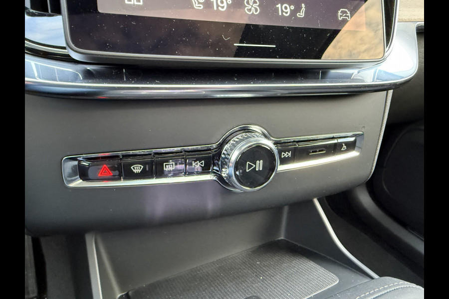 Volvo XC90 2.0 T8 Plug-in hybrid AWD Ultra Dark | Panodak | 7 zits |