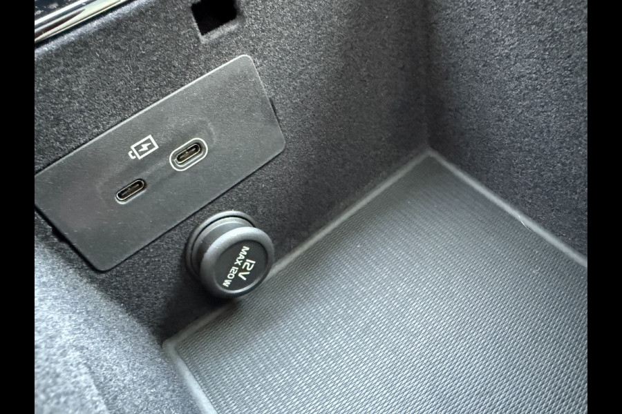 Volvo XC90 2.0 T8 Plug-in hybrid AWD Ultra Dark | Panodak | 7 zits |