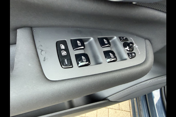 Volvo XC90 2.0 T8 Plug-in hybrid AWD Ultra Dark | Panodak | 7 zits |