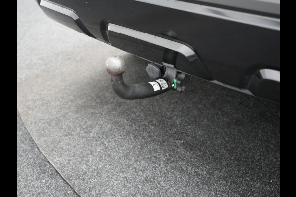 Mitsubishi Eclipse Cross 2.4 Black Edition Plug In Hybrid 188pk Dealer O.H. PHEV | Trekhaak | Adaptive Cruise | 360 Camera | Alcantara Sportstoelen & Stuur Verwarmd | Keyless | Blis | Navigatie Via TomTom | Apple Carplay | DAB |