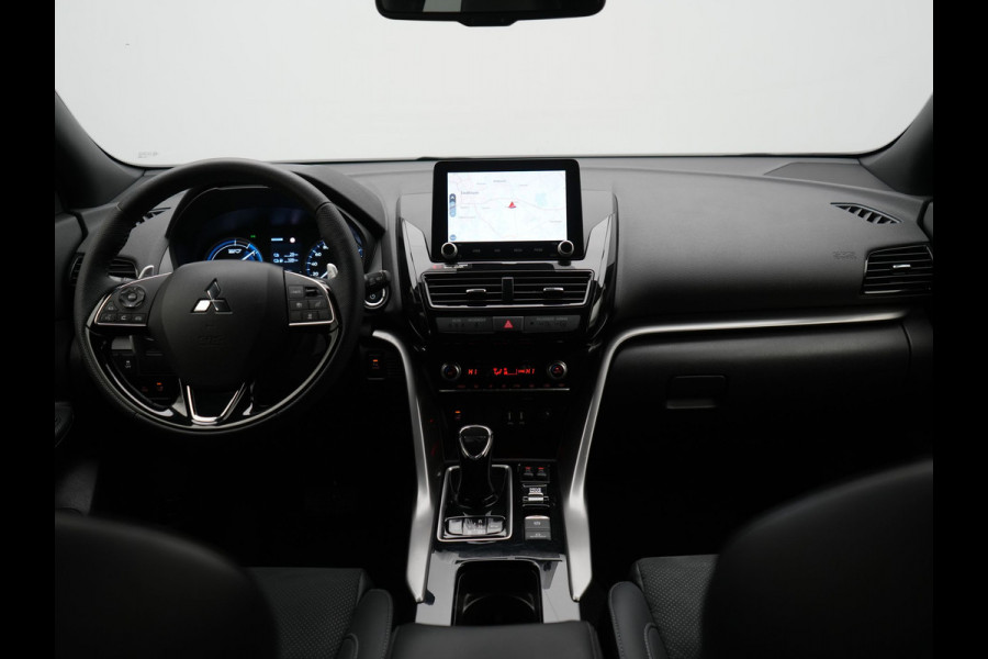 Mitsubishi Eclipse Cross 2.4 Black Edition Plug In Hybrid 188pk Dealer O.H. PHEV | Trekhaak | Adaptive Cruise | 360 Camera | Alcantara Sportstoelen & Stuur Verwarmd | Keyless | Blis | Navigatie Via TomTom | Apple Carplay | DAB |